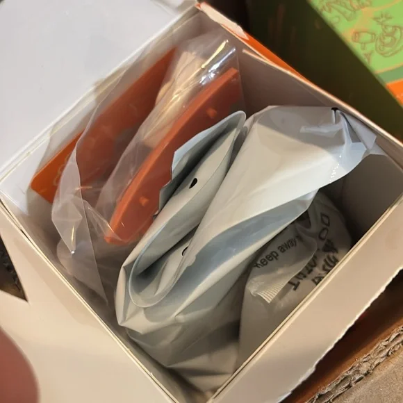 The monsters playing games bundle - Picture 5 of 5